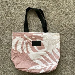 Aloha collection day tripper.